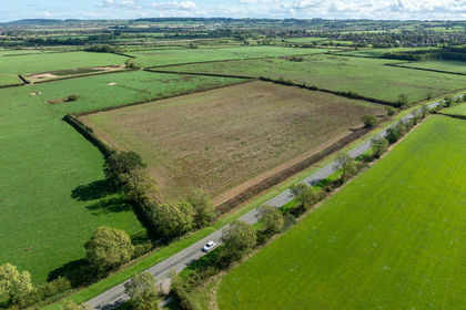9.2 acres of Arable Land for sale in Clawson, Hose and Harby