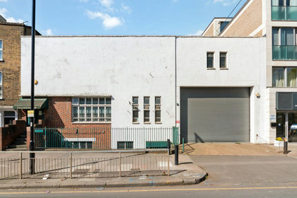 Warehouse for sale in Greenwich and Woolwich