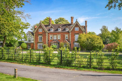 1.5 acres of Land for sale in Stock