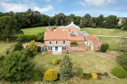 9.6 acres of Smallholding for sale in Kexby