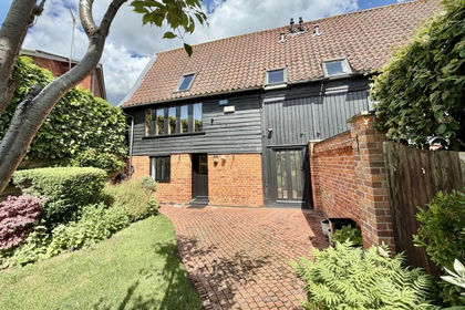 Barn Conversion for sale in Godmanchester