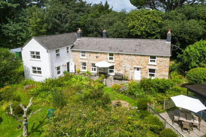 2.5 acres of House with Land for sale in Carharrack