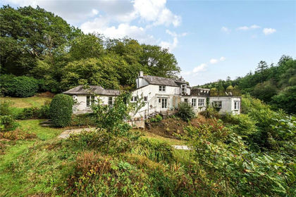 7.5 acres of House with Land for sale in St. Breock