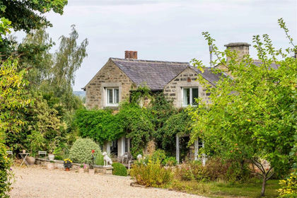 5 acres of House with Land for sale in Bardsey cum Rigton