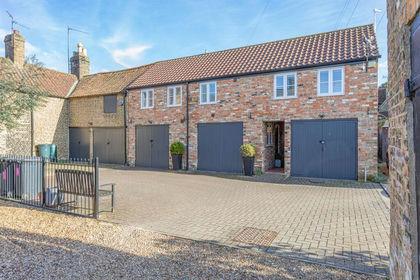 Land for sale in Thorney