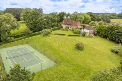 1.3 acres of House with Land for sale in Hartfield