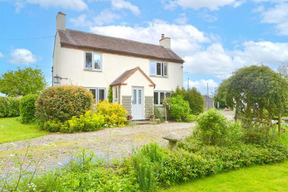 1.2 acres of House with Land for sale in Rodington
