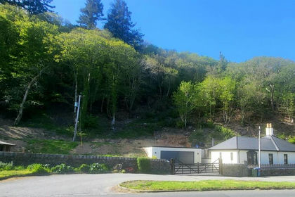 8 acres of House with Land for sale in Barmouth