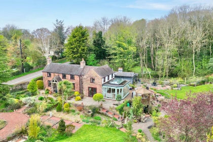 1.3 acres of Cottage for sale in Hinstock