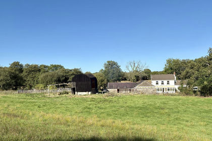 2.9 acres of Smallholding for sale in Carmarthen