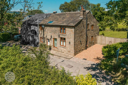 Barn Conversion for sale in Bury North