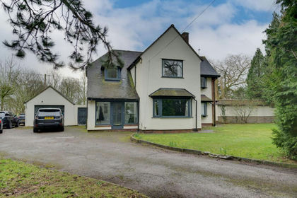 3.5 acres of Land for sale in Newbold Astbury