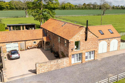 Barn Conversion for sale in Moulton