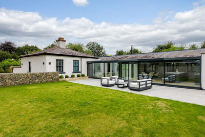 Barn Conversion for sale in Weaverham