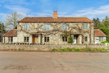 1 acre of Land for sale in Compton Dando