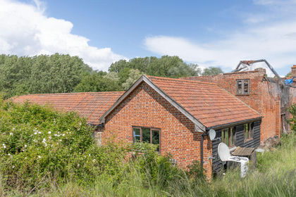 Barn Conversion for sale in Ditchingham