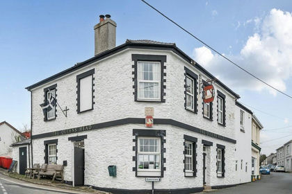 Pub for sale in Calstock