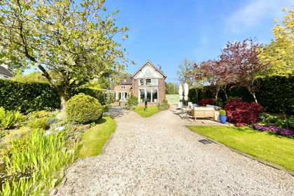 Barn Conversion for sale in Madeley