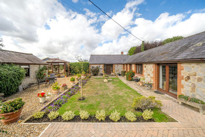 Barn Conversion for sale in West Overton