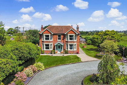 12 acres of House with Land for sale in Stretton-on-Dunsmore