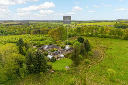 1 acre of House with Land for sale in Stirling and Strathallan