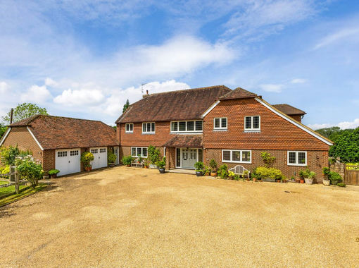 13 acres of Equestrian property for sale in Billingshurst