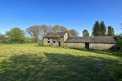 1 acre of Cottage for sale in Llangathen