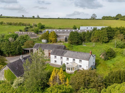 94.9 acres of Farm for sale in Llandysul