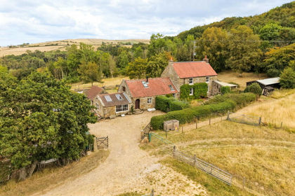 10 acres of House with Land for sale in Goathland