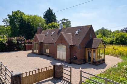 1 acre of Barn Conversion for sale in Berkswell
