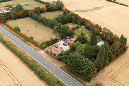 3 acres of Smallholding for sale in Holme upon Spalding Moor