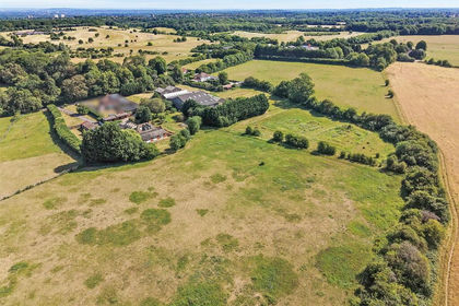 4.6 acres of Agricultural Land for sale in Chelsham and Farleigh