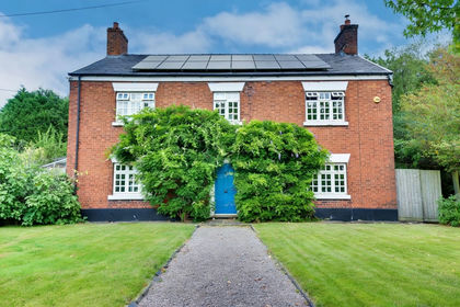 1 acre of House with Land for sale in Smallwood