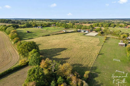 4.9 acres of Equestrian property for sale in Stanford Rivers