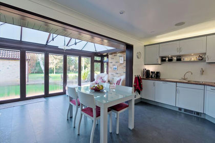 1.2 acres of House with Land for sale in Shefford