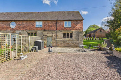 Barn Conversion for sale in Tixall