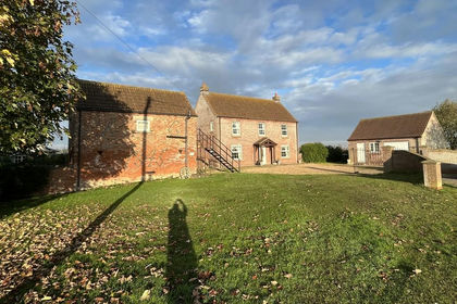 16.5 acres of Agricultural Land for sale in Holland Fen with Brothertoft