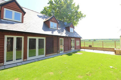 Land for sale in Gamlingay