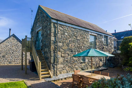 Barn Conversion for sale in Grade-Ruan