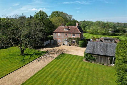 10.2 acres of Agricultural Land for sale in Calbourne, Newtown and Porchfield