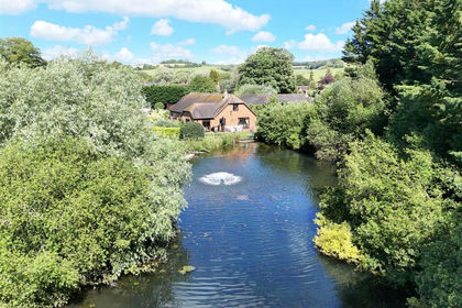 5 acres of Farm for sale in Iwerne Minster
