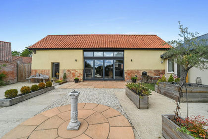 Barn Conversion for sale in Nedging-with-Naughton