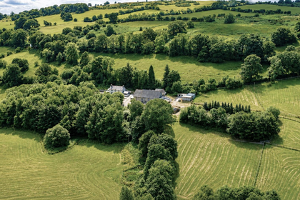 26 acres of Equestrian property for sale in Glyntraian