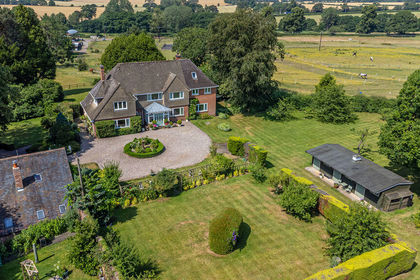 3.5 acres of House with Land for sale in Tong
