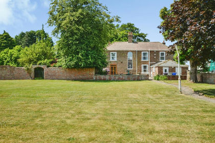 1.7 acres of House with Land for sale in Wrangle