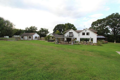 2.2 acres of Land for sale in Swanmore