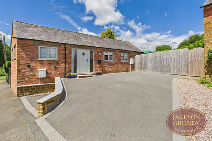 Barn Conversion for sale in Newnham