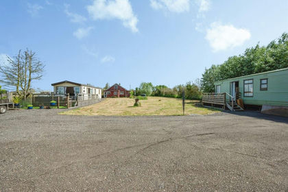 1.5 acres of House with Land for sale in Potter Heigham