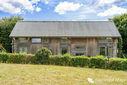 3 acres of House with Land for sale in Broadhempston