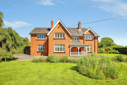 7 acres of House with Land for sale in Llangoedmor